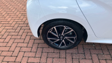 Toyota Yaris 1.5 Hybrid Design 5dr CVT Hybrid Hatchback